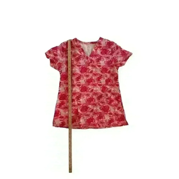 Women's Pink Scrub Top Pockets Size Small S Floral Vneck Short Sleeve by Maevn‎ - Picture 4 of 7
